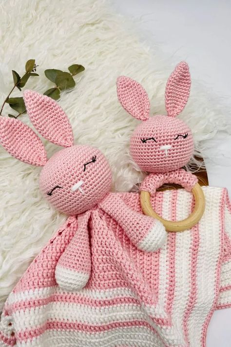 Crochet this cute Amigurumi bunny rattle with my free Sleepy Bunny crochet rattle pattern. I love crochet baby rattles as they make a super cute gift for babies. Crochet gifts for babies are such fun to make and although they may look hard to make, trust me they are not. This tutorial will help you step by step with how to crochet this adorable rattle. View my free Amigurumi patterns to find a crochet toy you'll love! #crochetanimals #crochettoys #amigurumi #crochet #crochetbabyrattle Crochet Lovey Free Pattern Easy, Lovey Blanket Crochet Free Pattern, Bunny Lovey Crochet Pattern, Crochet Rattle Pattern, Crochet Bunny Lovey, Free Crochet Bunny, Lovey Blanket Pattern, Crochet Lovey Free Pattern, Crochet Security Blanket