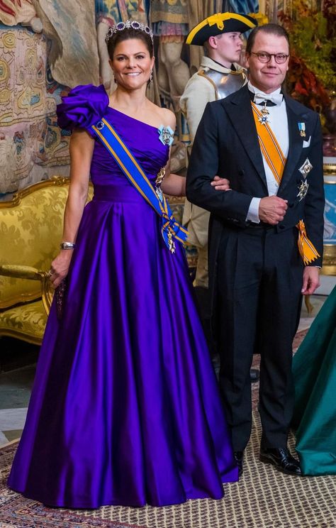 Princess Couple, Royal Banquet, Kroonprinses Victoria, Kroonprinses Mary, State Banquet, Queen Of Sweden, Princess Sofia Of Sweden, Royal Portraits, Swedish Royalty