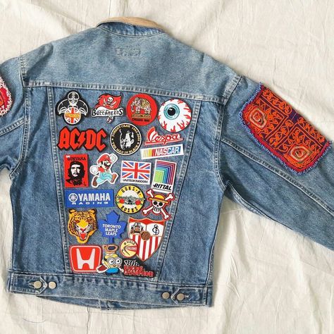 🎄☃ Upcycled custom jacket 🎄☃ Denim Jacket With Patches And Pins, Jean Jacket Inspiration, Jean Jacket Patches Aesthetic, Jean Jacket Iron On Ideas, Denim Jacket Patches Inspiration, Patches Jean Jacket, Patches On Denim Jacket, Diy Jean Jacket Patches, Jean Jacket Back Design