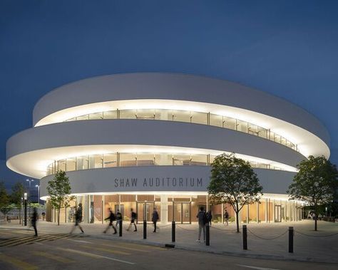 Auditorium Architecture Exterior, Theater Exterior Architecture, Futuristic School Exterior, Auditorium Design Exterior Architecture, Theater Design Architecture Exterior, Circular Building Facade, Auditorium Design Exterior, Circle Architecture, Circular Architecture