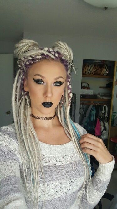 @c.m.b.artistry goth nu goth grunge alternative spacebuns dreads girls with dreads Synthetic Dreads Hairstyles, White Girl Dreads, Blonde Dreadlocks, Dread Extensions, Dreads Girl, Goth Hair, Hippie Hair, Synthetic Dreads, Dread Hairstyles