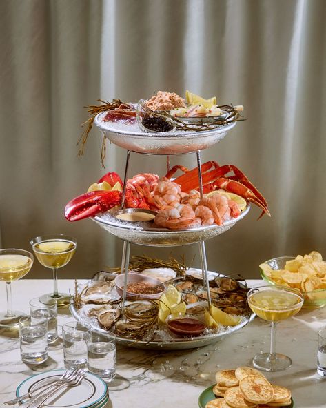 Luxury Seafood, Fall Party Food, Seafood Tower, Party Playlist, The Last Meal, Seafood Platter, Prop Stylist, Red Lobster, Thanksgiving Feast