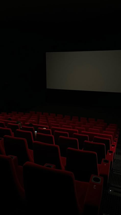 Cinema aesthetic night vibe pics Dark Cinema Aesthetic, Cinema Hall Aesthetic Snap, Movie Night Wallpaper, Cenima Pics Ideas, Movie Theater Rooms Aesthetic, Cinema Aesthetic Photography, Movie Theater Wallpaper, Cinema Aesthetic Instagram Story, Cinema Pics Instagram