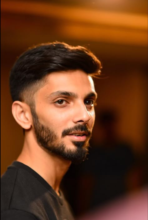 Anirudh Ravichander Hd Images, Temporary People, Gents Hair Style, Anirudh Ravichander, It's Locked, Vijay Actor, New Photos Hd, Flowers Photography Wallpaper, Actor Picture