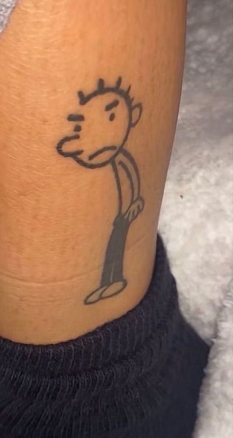 Bic Body Mark Tattoo Ideas, Trashy Tattoo Aesthetic, Rodrick Tattoo, Rodrick Heffley Tattoo, Grunge Small Tattoos, Small Edgy Tattoos Grunge, Small Punk Tattoos, Simple Tattoos Grunge, Indie Tattoo Grunge