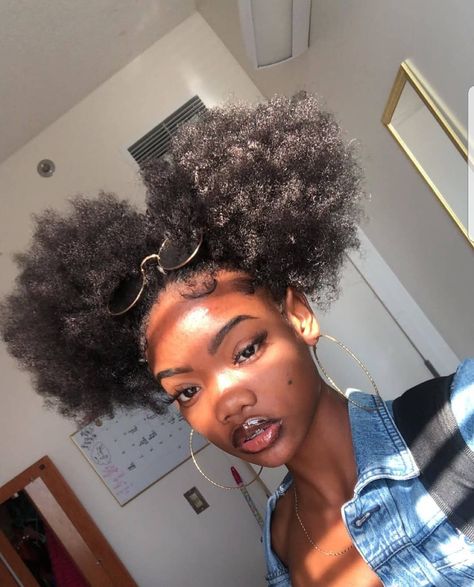 🖤 natural hair don't care 🖤 on Instagram: “😍 @i_kayd_ . . . #kinkycurly #kinkyhair #curlyhair #curly #curlyhairstyles #curls #curls #curlynaturalhair #teamnatural #naturalhairpage…” Type 4 Hair, Girls Natural Hairstyles, Pelo Afro, 4c Hair, Natural Hair Styles Easy, Natural Hair Updo, 4c Hairstyles, Baddie Hairstyles, Afro Hairstyles