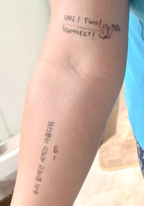 Enhypen Tattoos Ideas, Enhypen Inspired Tattoo, Enhypen Tatoos Ideas, Seventeen Tattoo Ideas, Enhypen Tattoo Ideas, Enhypen Tattoo, Pop Tattoo, Tattoo Bts, Slam Book