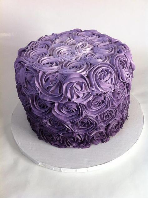 Purple cake Flavored Frosting, Restaurants In Dubai, Lavender Ombre, Violet Cakes, Purple Cakes Birthday, Frosting Cake, Lavender Cake, Contemporary French, Purple Cakes