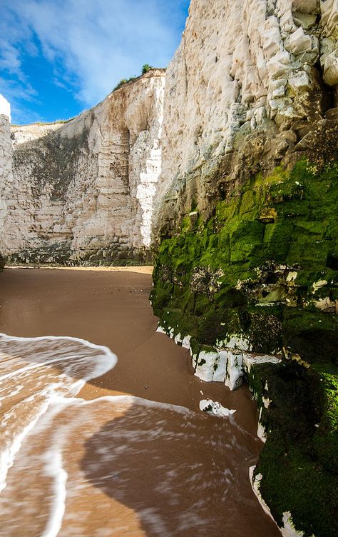 Botany Bay - South Wales, UK http://thinkleisure.co.uk/ Botany Bay Kent, Wales Vacation, Majestic Nature, Botany Bay, Kent Uk, Kent England, Wales Uk, England And Scotland, Incredible Places