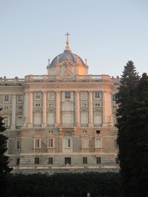 The Royal Palace Of Madrid, Royal Palace Of Madrid, Palace Of Madrid, Royal Room, Official Residence, The Royal Palace, Spanish Royal Family, Royal Palace, Genoa