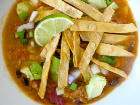 Salt-Free Tortilla Soup Sodium Free Recipes, Salt Free Diet, Low Sodium Recipes Heart, Low Sodium Soup, High Blood Pressure Diet Meals, Mediterranean Soup, Sodium Foods, Salt Free Recipes, Heart Healthy Recipes Low Sodium