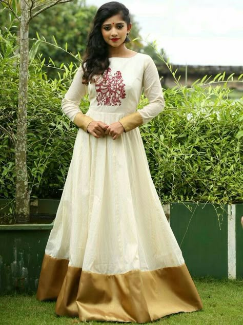 Kerala Traditional Dress, Kerala Dress, Kerala Saree Blouse, Kerala Saree Blouse Designs, Salwar Neck Designs, Designer Anarkali Dresses, Engagement Hairstyles, Kerala Saree, Party Wear Dress