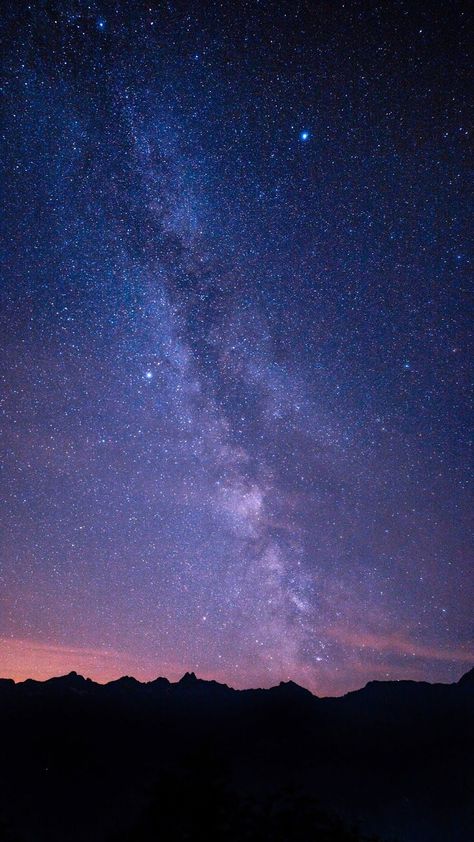 Aesthetic Starry Night, Night Wallpaper Iphone, Spring Iphone Wallpaper Aesthetic, Starry Night Wallpaper, Spring Iphone Wallpaper, Night Wallpaper, Iphone Wallpaper Aesthetic, Night Sky Wallpaper, Best Iphone Wallpapers