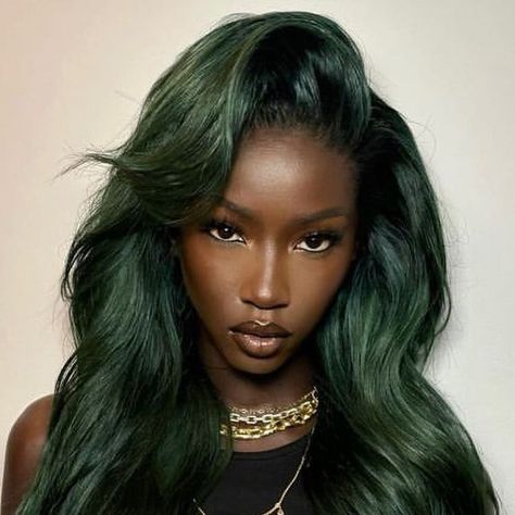 Emerald Green Curly Hair, Under Dyed Hair Green, Dark Green Hair Black Women, Green Hair Black Women, Forest Green Hair, Long Green Hair, Dark Teal Hair, Black And Green Hair, Quick Styles