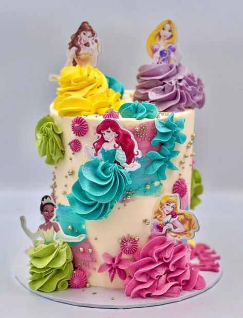 Kue Disney, Princess Theme Cake, Disney Princess Cake Topper, Disney Princess Birthday Cakes, Disney Princess Cake, Disney Princess Birthday Party, Princess Birthday Cake, Birthday Breakfast, Disney Princess Birthday