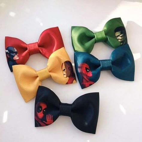 Marvel Wedding Theme, Wedding Superhero, Superhero Wedding Theme, Avengers Wedding, Comic Wedding, Marvel Wedding, Deadpool Spiderman, Comic Book Wedding, Nerd Wedding