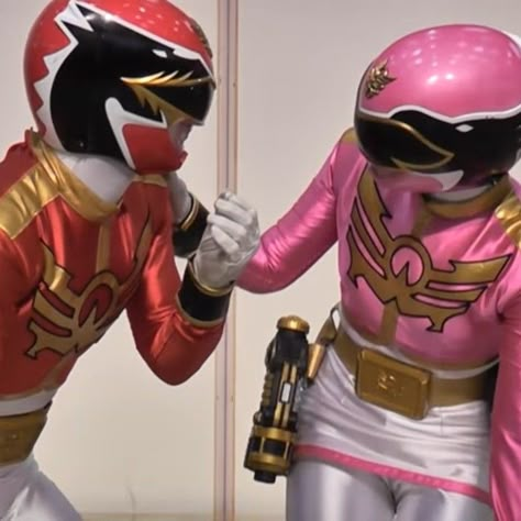 Power Ranger Mega Force, Power Rangers Pink Ranger, Power Rangers Cast, Kimberly Hart, Power Rangers Super Megaforce, Super Megaforce, Power Rangers Megaforce, Pink Power Rangers, Pink Ranger