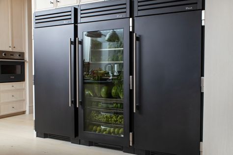 Build In Fridge Ideas, Kris Jenner House Interior, Chefs Fridge, Kardashian Fridge, Horizontal Fridge, Kitchen With 2 Refrigerators, Kris Jenner Refrigerator, Big Fridge Kitchen, Garage Fridge Ideas