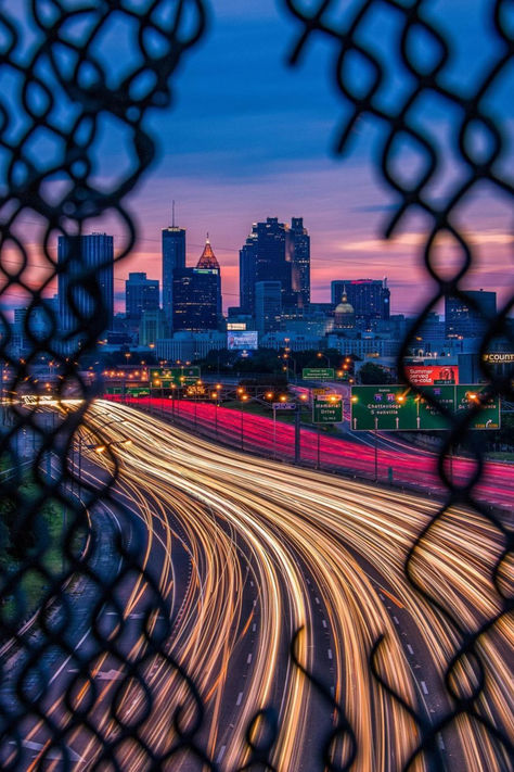 The Atlanta skyline never disappoints. 🌃 📸: 718mango via IG Atl Skyline, Apple Playlist Covers, City In The Forest, Atlanta Aesthetic, Apple Playlist, Atlanta Downtown, Late Night Vibes, Atlanta City, Atlanta Skyline