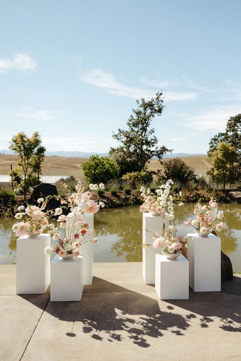 Saffron Fields Vineyard Wedding - Lauren Miles Photo Couples Slow Dancing, Saffron Fields, Romantic Vineyard Wedding, Japanese Inspired Garden, Romantic Summer Wedding, Organic Elements, Wedding Dress Store, Champagne Tower, Romantic Summer