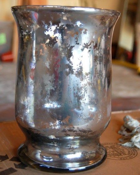 Krylon Looking Glass Spray Paint, Looking Glass Paint, Krylon Looking Glass, Looking Glass Spray Paint, Glass Spray Paint, Mercury Glass Diy, Mercury Glass Vase, Clear Vases, Astuces Diy