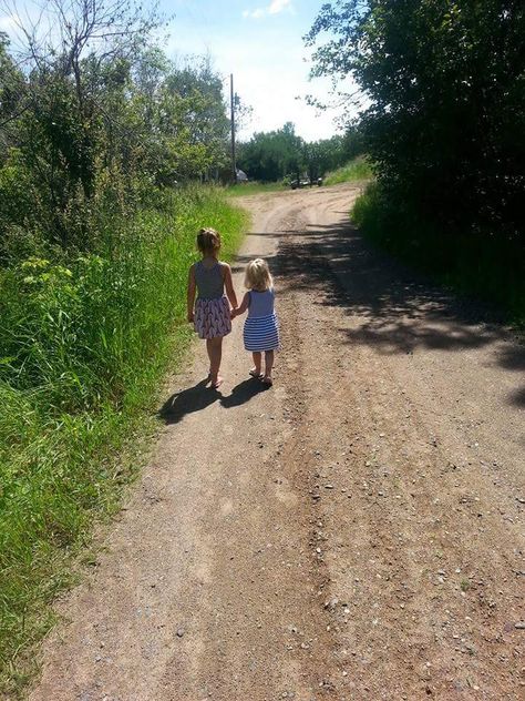 Slavic Childhood Aesthetic, Eastern Europe Childhood, Eastern Europe Summer, Polish Childhood, Eastern European Summer, Balkan Childhood, Slavic Childhood, Balkan Summer, Polish Aesthetic