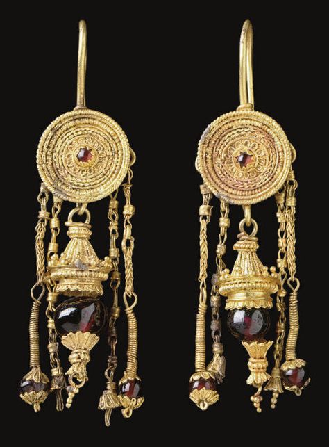 Etruscan Jewelry, Ancient Greek Jewelry, Ancient Jewels, Hellenistic Period, Ancient Jewellery, Historical Jewellery, Greek Jewelry, Greek Art, Art Antique