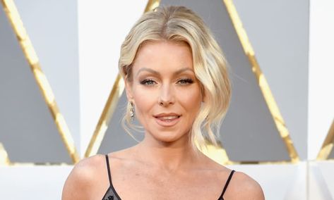 Kelly Ripa Workout, Kelly Ripa Hair, White Floral Gown, Mark Consuelos, Kelly Ripa, Native American Peoples, Floral Gown, Go Wild, Beach Swimsuit