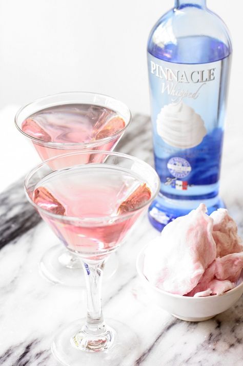 pinnacle vodka whipped Whipped Vodka Recipes, Alcohol Drinks Recipes, Whipped Cream Vodka Recipes, Whipped Vodka Drinks, Candy Alcohol, Candy Alcohol Drinks, Cotton Candy Vodka, Cotton Candy Drinks, Cotton Candy Cocktail