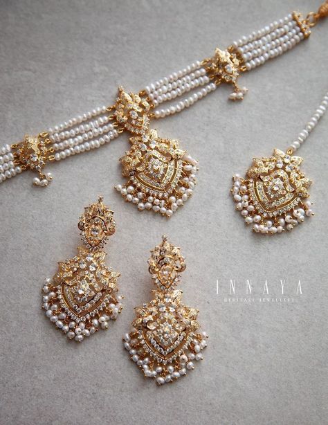 Indian Traditional Jewellery, Wedding Jewellery Designs, Bridal Necklace Designs, Indian Bridal Jewelry Sets, Fancy Jewellery Designs, Jewelry Set Design, Gold Bridal Jewellery Sets, Pearl Bridal Jewelry, Traditional Jewellery