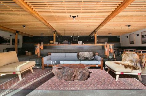 Adventure through Tahoe at Coachman Hotel Lake Tahoe Hotels, Alpine Chic, Lakeside Beach, Lake Tahoe California, Best Boutique Hotels, South Lake Tahoe, Hotels Design, Design Milk, Weekend Trips