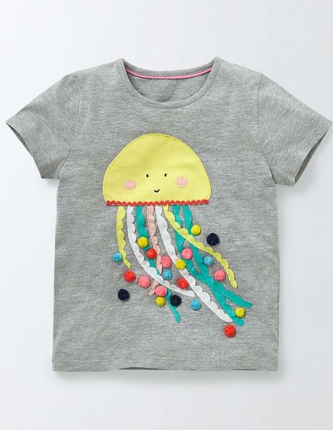 This kids jellyfish t-shirt is so much fun Vacation Appliqué T-shirt #affiliate Jellyfish Design, Applique Shirts, Creation Couture, Clothes Ideas, Jellyfish, Kids Wear, Kids And Parenting, Lany, Baby Dress