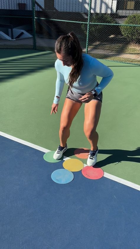 Antonia Ramos | Tennis | 🔥 Want to level up your footwork or warm-up routine? 🎾 For quick, intense bursts, aim for 4 sets of 20 seconds ⏱️pushing yourself to the... | Instagram Tennis Workout Training, 2025 Lifestyle, Tennis Ideas, Tennis Lifestyle, Tennis Training, Warm Up Routine, Tennis Team, Tennis Workout, Workout Warm Up