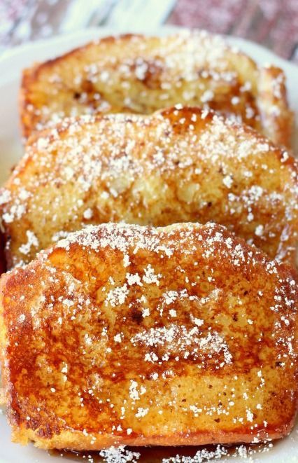 Pound Cake French Toast, Cake French Toast, Breakfast French Toast, French Toast Recipes, French Toast Pancakes, Make French Toast, French Toast Breakfast, Savory Cakes, French Toast Bake