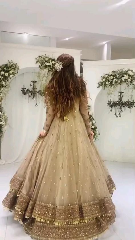 beautiful ❤️ | Simple mehndi dresses, Wedding dresses for girls, Desi wedding dresses Simple Mehndi Dresses, Mehndi Dresses, Mehndi Dress, Shadi Dresses, Desi Wedding Dresses, Latest Bridal Dresses, Bridal Dresses Pakistan, Pakistani Wedding Outfits, Pakistani Fancy Dresses