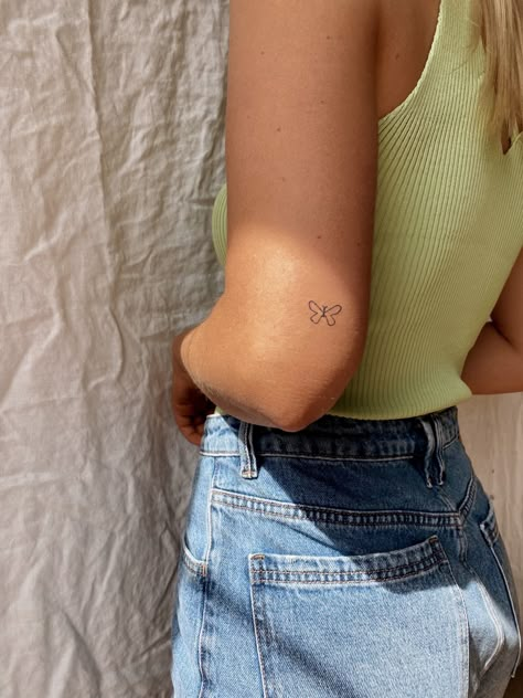 Discreet Arm Tattoos For Women, Places For Dainty Tattoos, Women Small Tattoo Placement, Small Tatoos Woman Arm, Back Of Arm Small Tattoo Women, Small Dainty Tattoo Placement, Small Initial Tattoo Placement, Small Tattoo Places For Women, Tiny Paris Tattoo