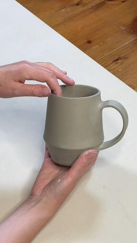 This is how I make these hearty bellied slab mugs.  I use a printable pottery template that I designed.  Clay templates are great because you can make sets of pottery the same size and shape.  This slab pottery template comes with step by step instructions and an easy to follow video.  If you'd like to give it a try, you can find it on my etsy store. Pottery Mug Template, Clay Templates, How To Make Ceramic, Ceramics Pottery Mugs, Slab Ceramics, Earthenware Ceramics, Tanah Liat, Pottery Videos, Pottery Handbuilding