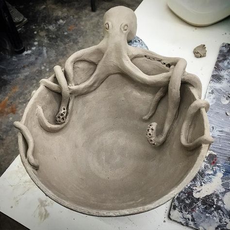 A little fun with clay  #ceramics #art #octopus by bmi11er Itsekovettuva Savi, Art Octopus, Beginner Pottery, Ceramics Art, Cerámica Ideas, Keramik Design, Wheel Thrown Pottery, Pottery Crafts, Ceramics Pottery Art