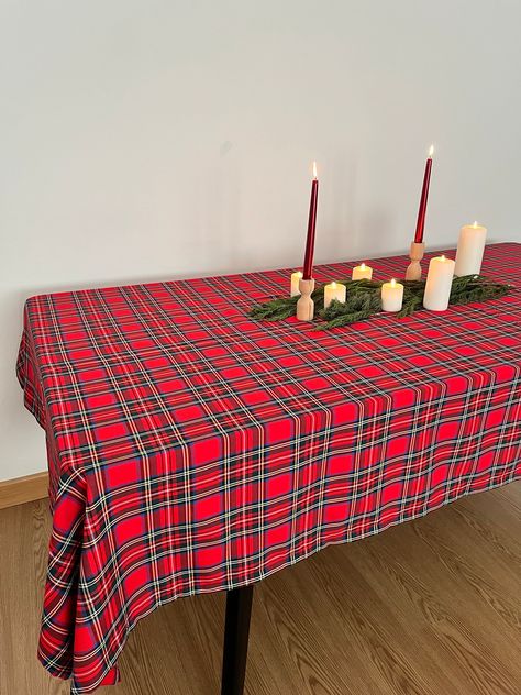 Plaid Tablecloth Christmas, New Year Table Decoration, Royal Doulton Tableware, Tablecloth Christmas, New Year Table, Desk Layout, Plaid Tablecloth, Christmas Tablecloth, Unique Table