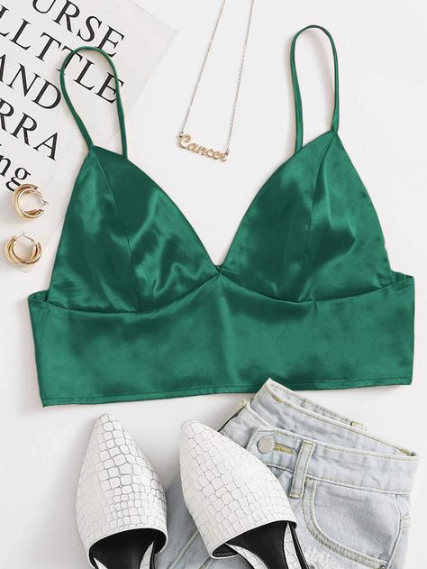 Outfits Con Bralet, Green Satin Top, Satin Bralette, Green Princess, Bralet Tops, Cute Nike Outfits, Shein Icon, Fancy Tops, Bralette Top