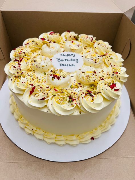 Rajnigandha Cake Design, Ras Malai Cake Designs, Rasmalai Cake Designs, Ras Malai Cake, Rasmalai Cake Recipe, Normal Cake, Rasmalai Cake, Tulip Cake, Cake Story