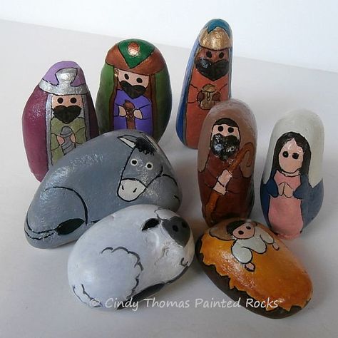 Nativity Scene Made From Rocks, Rock Painting Nativity Scene, Nativity Scene Painted Rocks, Painted Rock Nativity Set, Rock Nativity Scene Stones, Nativity Rocks Painted Stones, Rock Painting Nativity, Nativity Painted Rocks, Rock Nativity