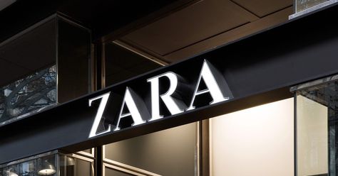 Zara Outlet, Zara Store, Fashion Blogger Style, World Trade, Womens Clothing Stores, Zara Home, Large Fashion, Clothing Company, Store Fronts