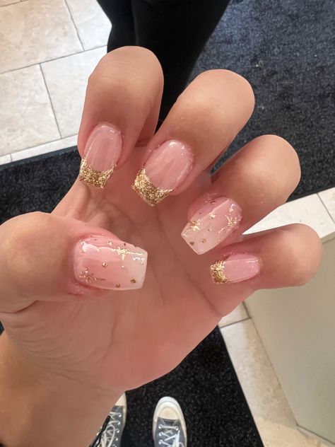 nails gold nails coffin nails hoco homecoming french tip gold nails stars gold star nails Gold Glitter Nails Ideas, Prom Nails Pink And Gold, Gold French Tip Nails Square, Pink Gold Glitter Nails, Gold Quince Nails Simple, Gold Quinceanera Nails, Gold Short Acrylic Nails, Gold French Tip Nails Coffin, French Tip Gold Nails