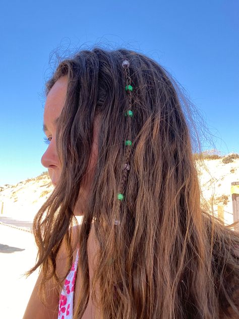 Bahamas Hair Braiding, Hair Bead Color Combinations, Summer Braids With Beads, Amber Core, Braided Summer Hairstyles, Camp Hair, Island Hair, Beach Braids, Preppy Hairstyles