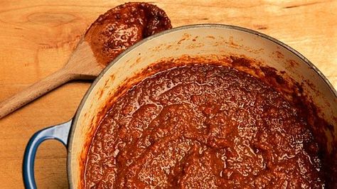 Neapolitan-style ragu Italian Meat Sauce, Meat Sauce Recipes, Boneless Pork, Meat Sauce, Crushed Tomatoes, Italian Recipes, Oreo, A Food, Food Processor Recipes