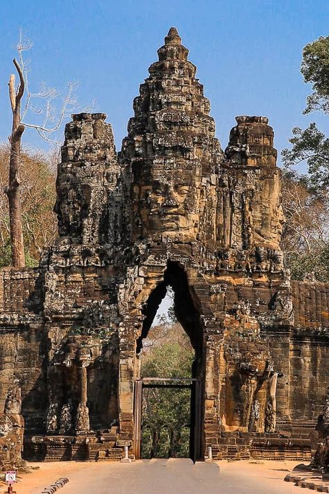 Entry Tower at the South gate of Angkor Thom, Cambodia India Travel Places, Angkor Wat Cambodia, Indian Temple Architecture, Cambodian Art, Angkor Thom, Khmer Empire, Angkor Wat Temple, Ancient Temple, South Gate