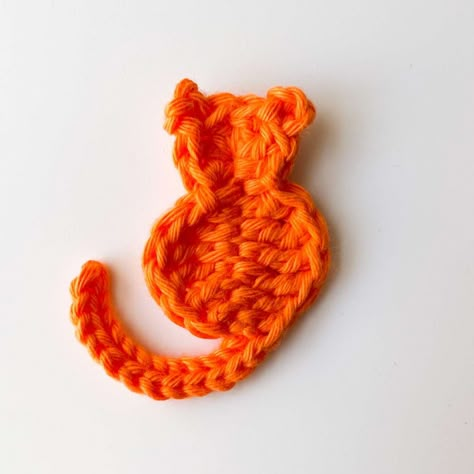 Cat Granny Square, Halloween Crochet Blanket, Halloween Crochet Projects, Easy Halloween Crochet, Halloween Crochet Patterns Free, Crochet Twine, Free Halloween Crochet Patterns, Free Halloween Crochet, Mens Crochet