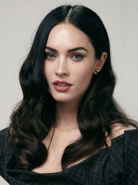 Megan Fox Hair, Getting Better, Megan Fox, Woman Face, In Hollywood, Balayage, Black Hair, Most Beautiful, Fox