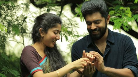 Nivin Pauly, Movies Malayalam, Cute Movie Scenes, Sai Pallavi, Love Story Video, Movie Pic, Song Lyrics Beautiful, Girly Songs, Actor Picture